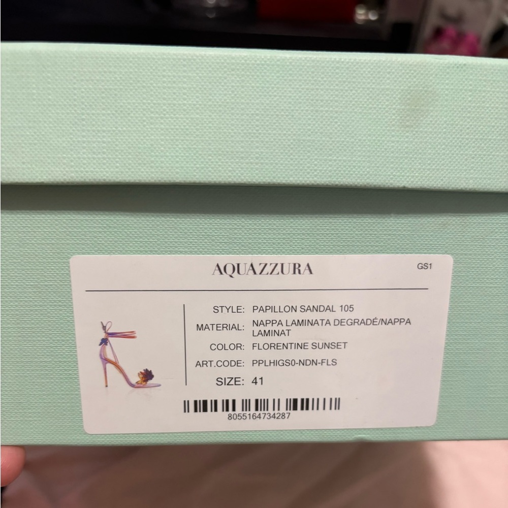 Aquazzura butterfly sandals, size 41, in a metallic ombré purple to orange. - Picture 7 of 7